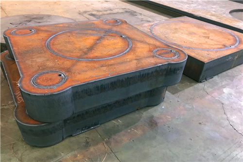 Heavy steel plate cutting (2)